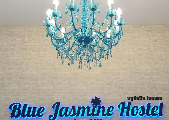 Blue Jasmine ホステル *